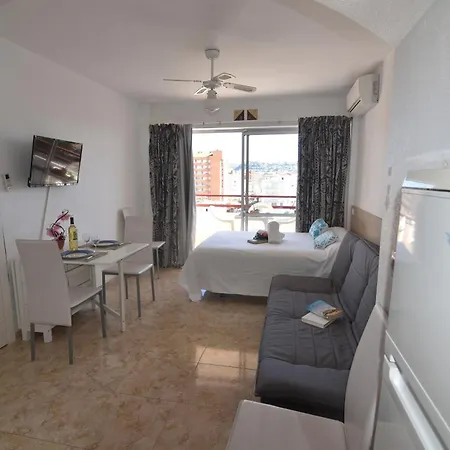 Rnet - 600 Llevant 04-06 B Apartment